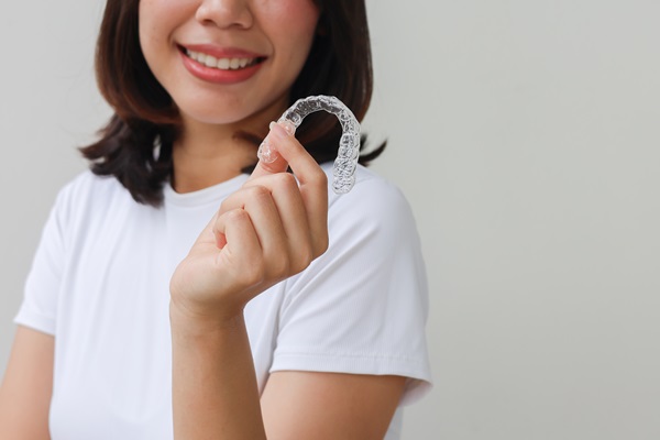 Tips To Maintain Proper Oral Hygiene With Invisalign®